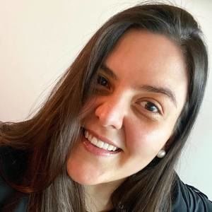 Meet your Posher, Camila